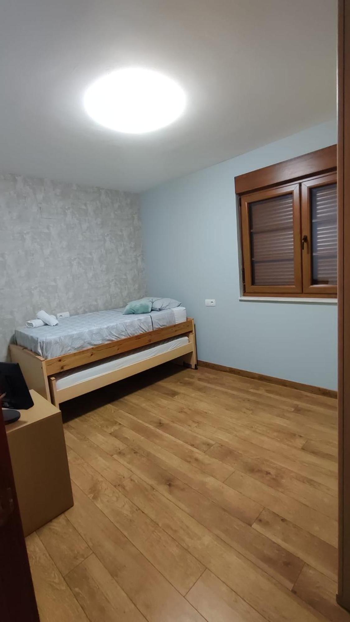 La Cuquina Villa Villaturiel Екстериор снимка
