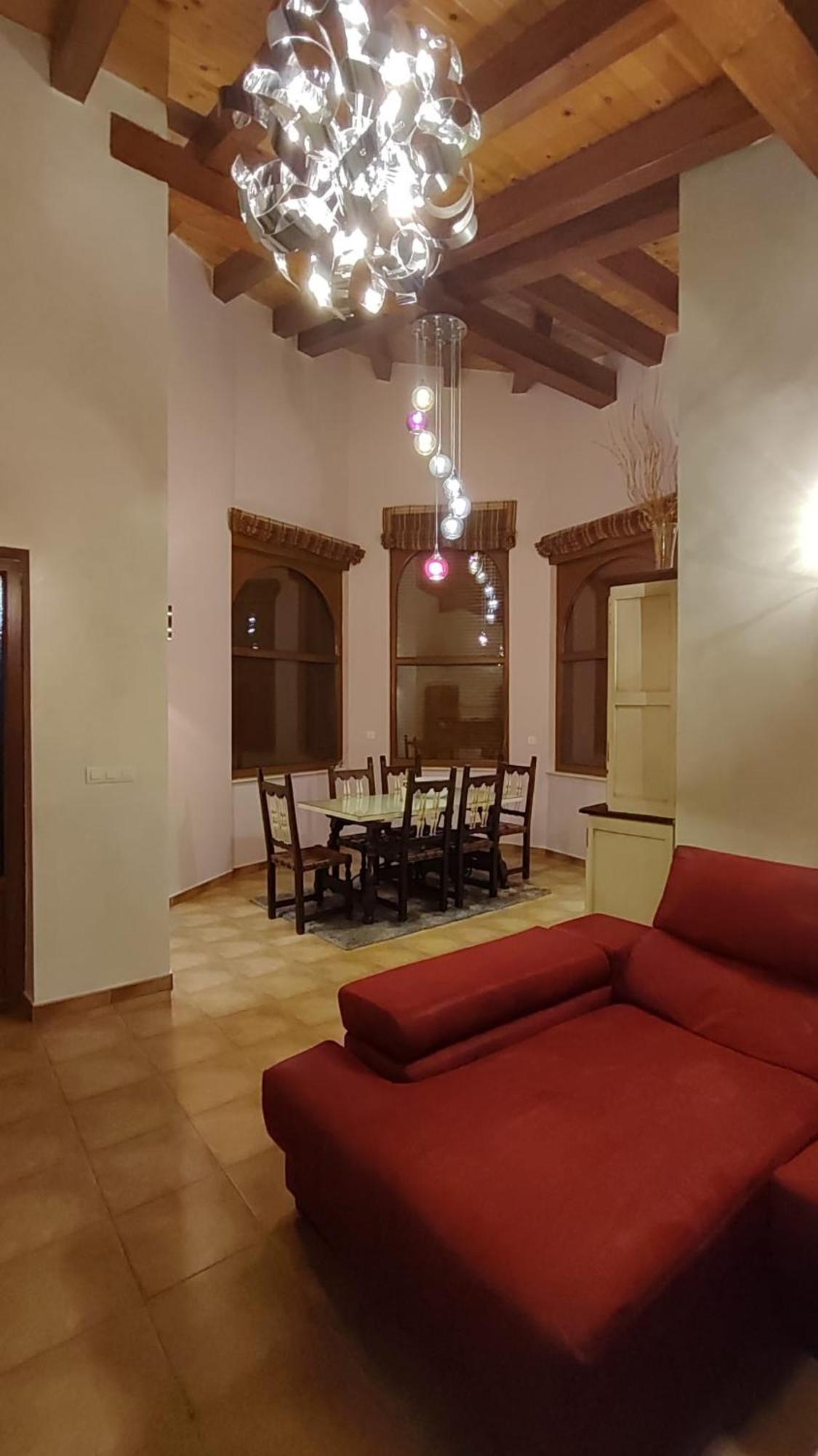 La Cuquina Villa Villaturiel Екстериор снимка
